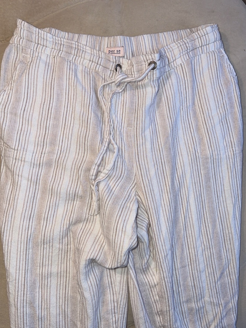 Per Se women's  White Pants with beige Pinstripes
